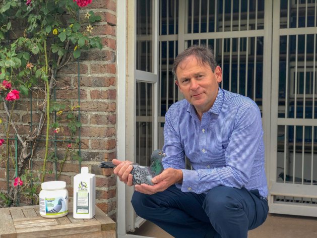 Jos Thoné et ses produits "Pigeon Health & Performance"