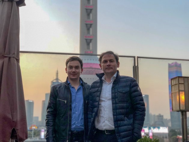 Jos en Xavier in Shanghai, China